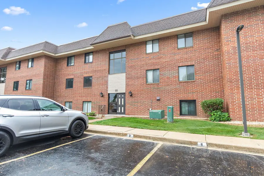 111 E Janata Boulevard #2A, Lombard, IL 60148 - #2