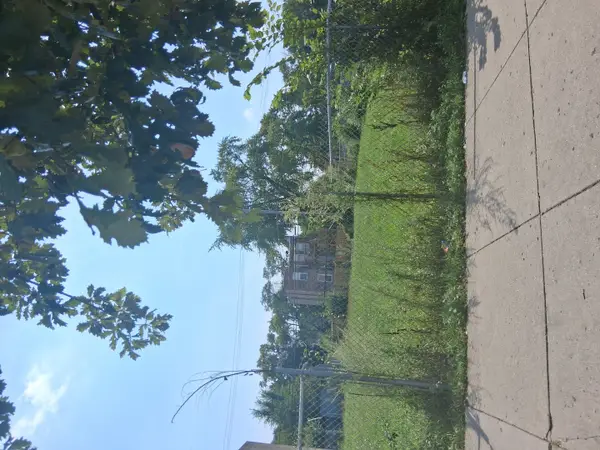 4551 W West End Avenue, Chicago, IL 60624