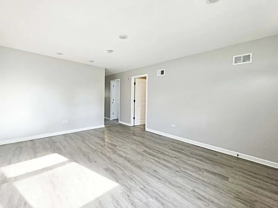 14637 Dante Avenue, Dolton, IL 60419 - #3
