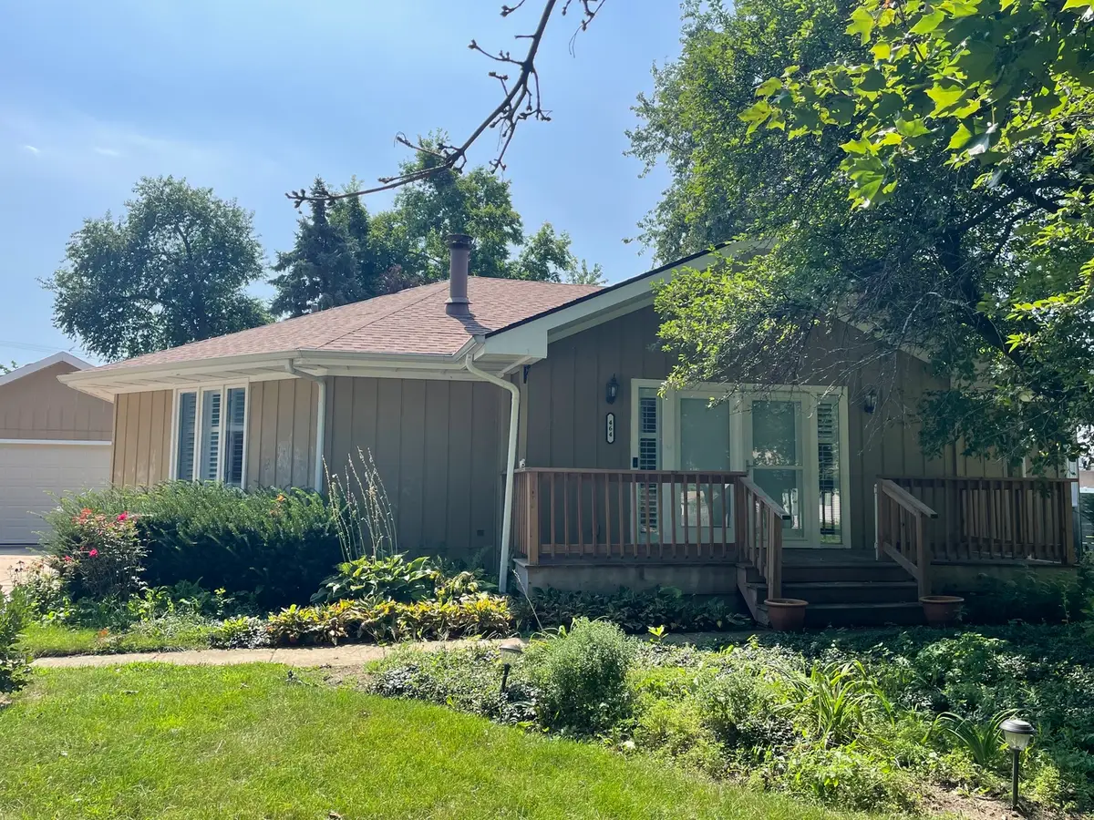 464 S Madison Street, Oswego, IL 60543 - #1