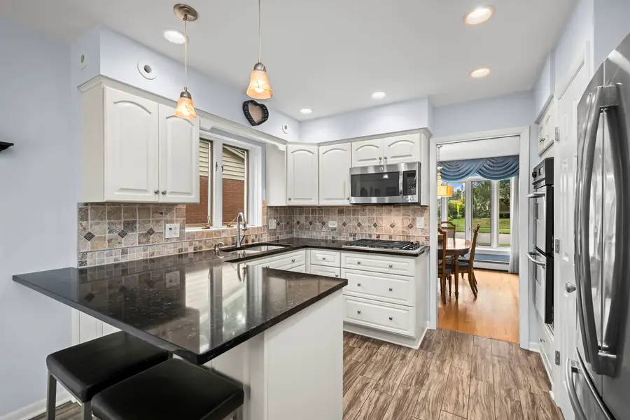 221 S Rammer Avenue, Arlington Heights, IL 60004 - #2