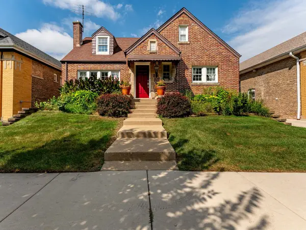 1834 Wenonah Avenue, Berwyn, IL 60402