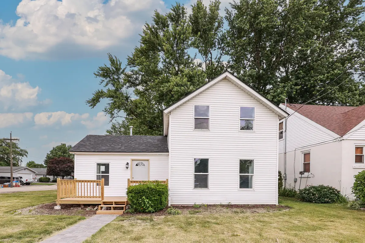 209 S Jackson Street, Gardner, IL 60424 - #1