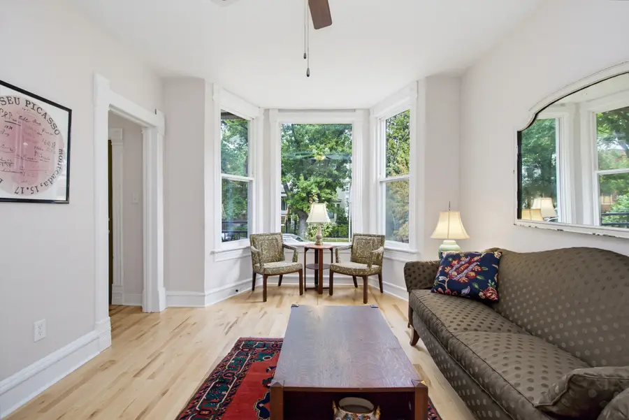 2931 W Belden Avenue, Chicago, IL 60647 - #3