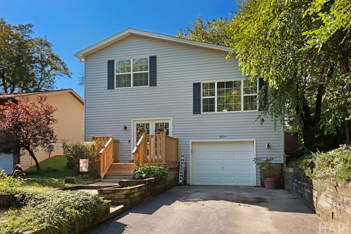 9725 W 17th Street, Zion, IL 60099 - #1