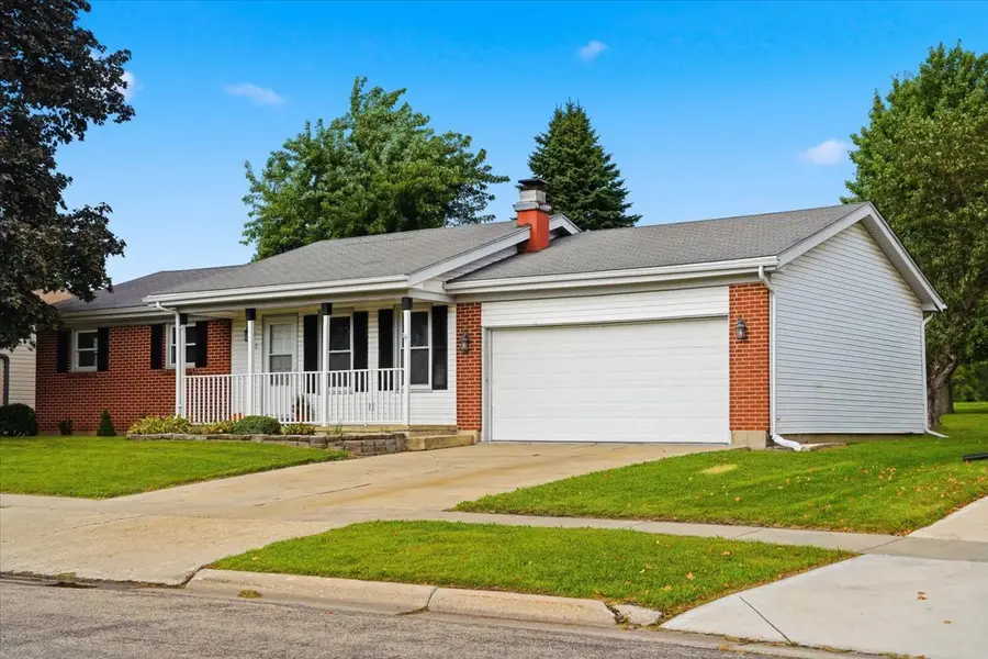 1267 Sunnymeade Drive, Rochelle, IL 61068 - #3