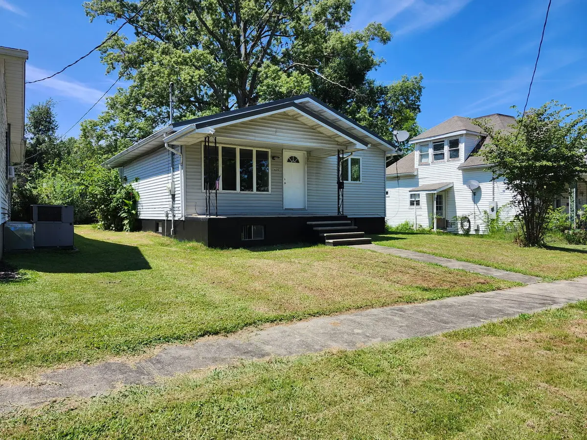 609 S Ledford Street, Harrisburg, IL 62946 - #1