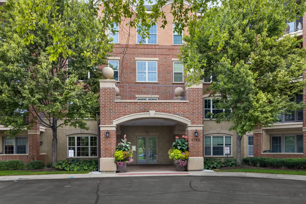 2700 Summit Drive #309, Glenview, IL 60025 - #1