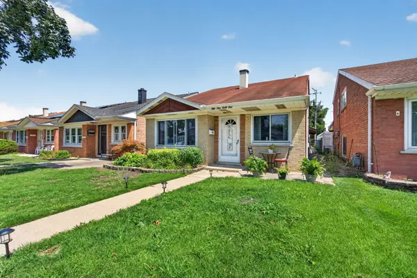 5941 S Parkside Avenue, Chicago, IL 60638