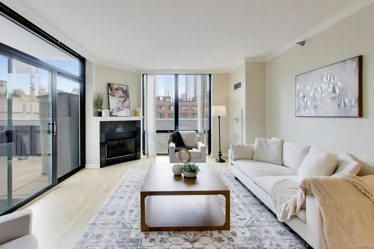 435 W Erie Street #701, Chicago, IL 60654 - #1