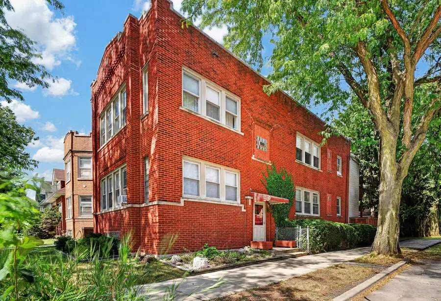 5200 W Byron Street, Chicago, IL 60641 - #3
