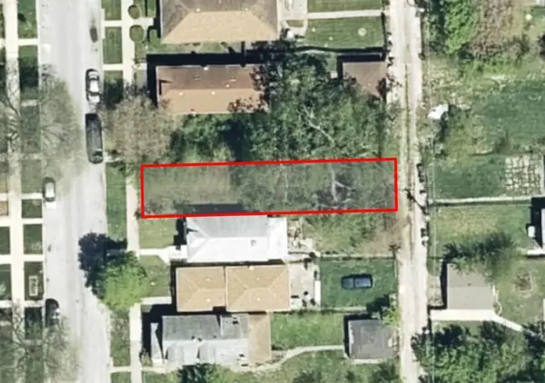 9527 S Yale Avenue, Chicago, IL 60628