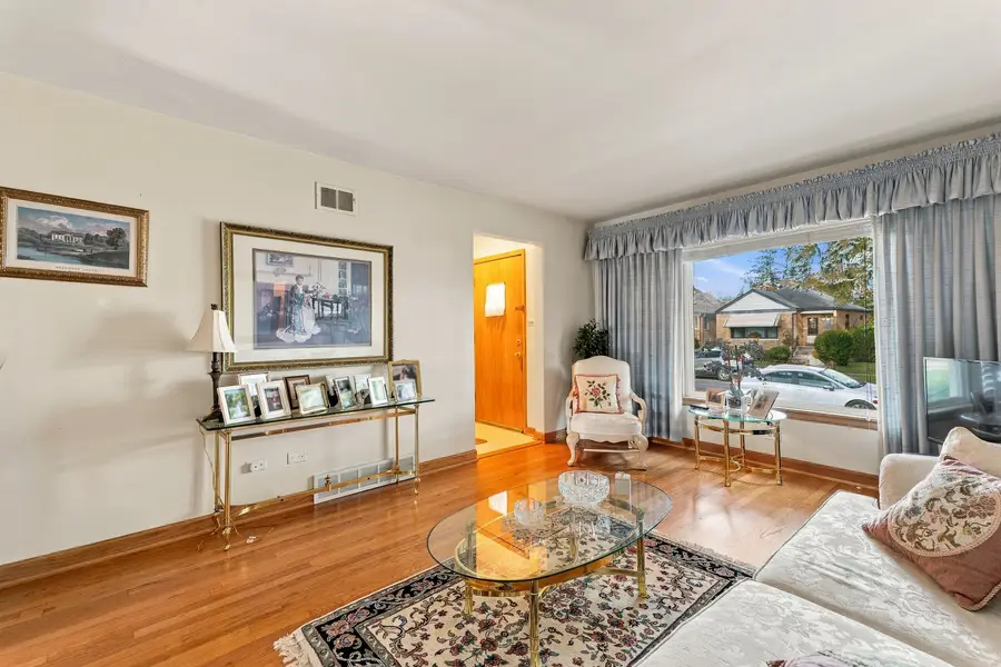 2430 Westover Avenue, North Riverside, IL 60546 - #3