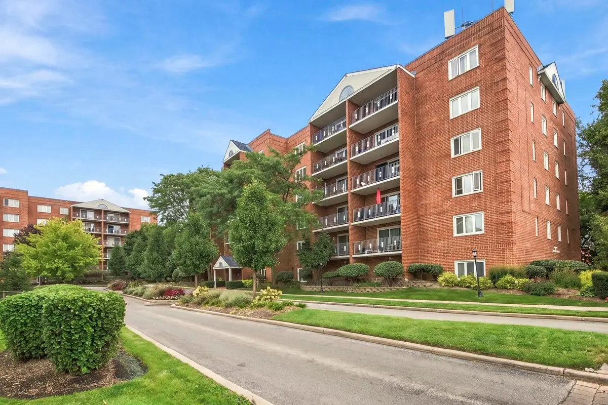 6530 W Irving Park Road #501, Chicago, IL 60634 - #1