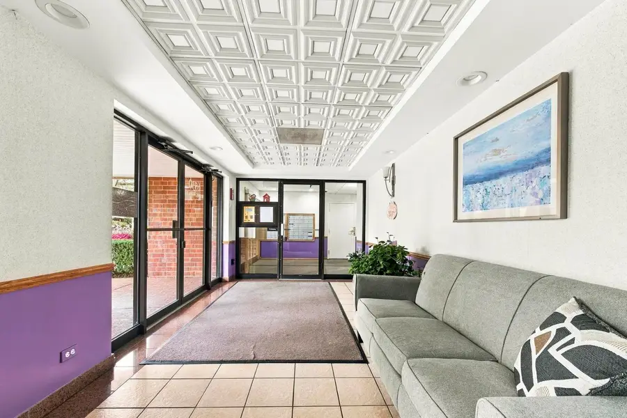 6530 W Irving Park Road #501, Chicago, IL 60634 - #3