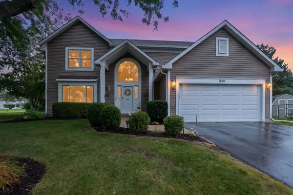 18101 W Hampshire Drive, Gurnee, IL 60031