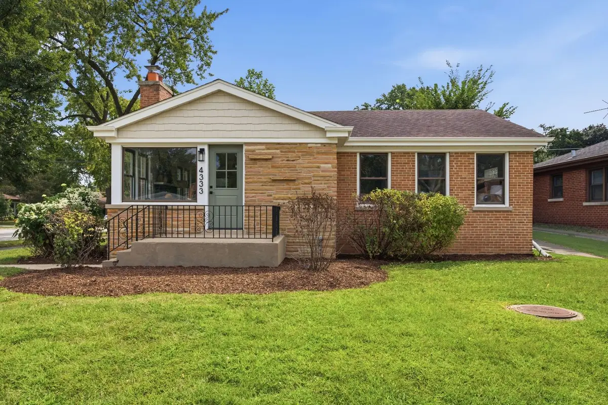 4333 W Main Street, Skokie, IL 60076 - #1