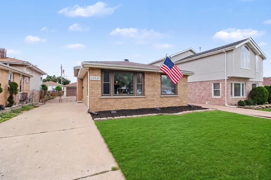10816 Fletcher Avenue, Melrose Park, IL 60164 - #2