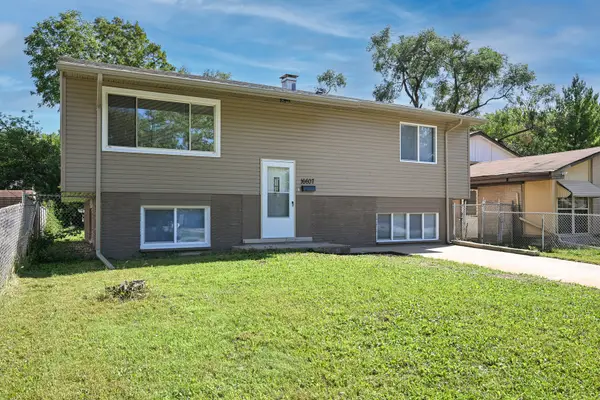 16607 Paulina Street, Markham, IL 60428