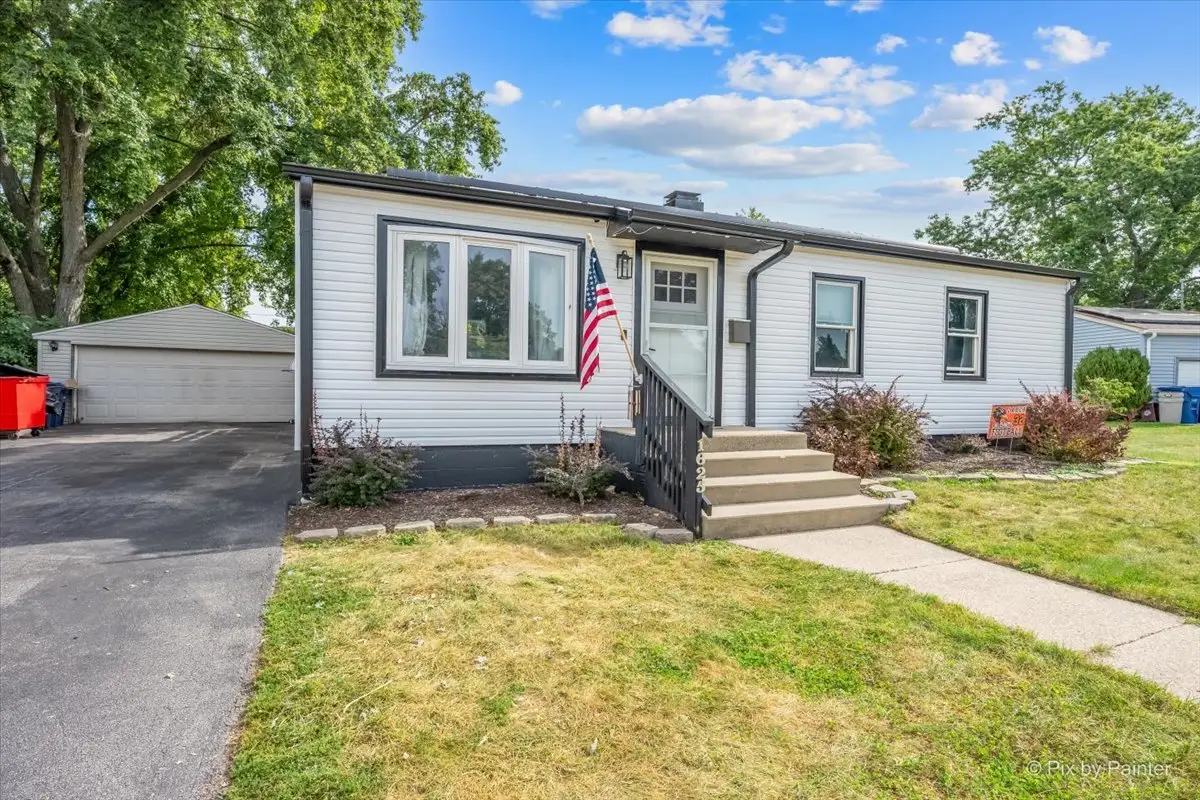 1625 Sunrise Drive, Dekalb, IL 60115 - #1