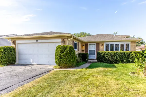 70 Dover Drive, Des Plaines, IL 60018