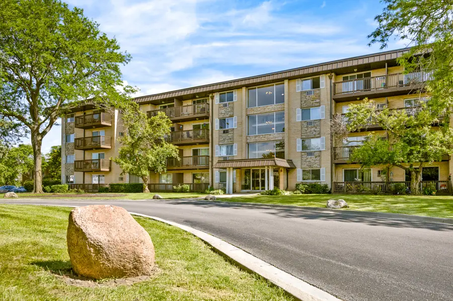 2214 S Goebbert Road #178, Arlington Heights, IL 60005 - #3