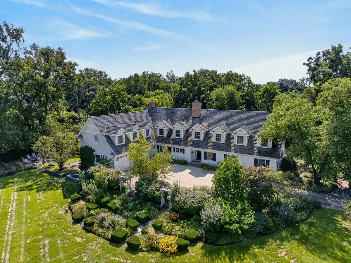 875 Sterling Road, Inverness, IL 60067 - #1