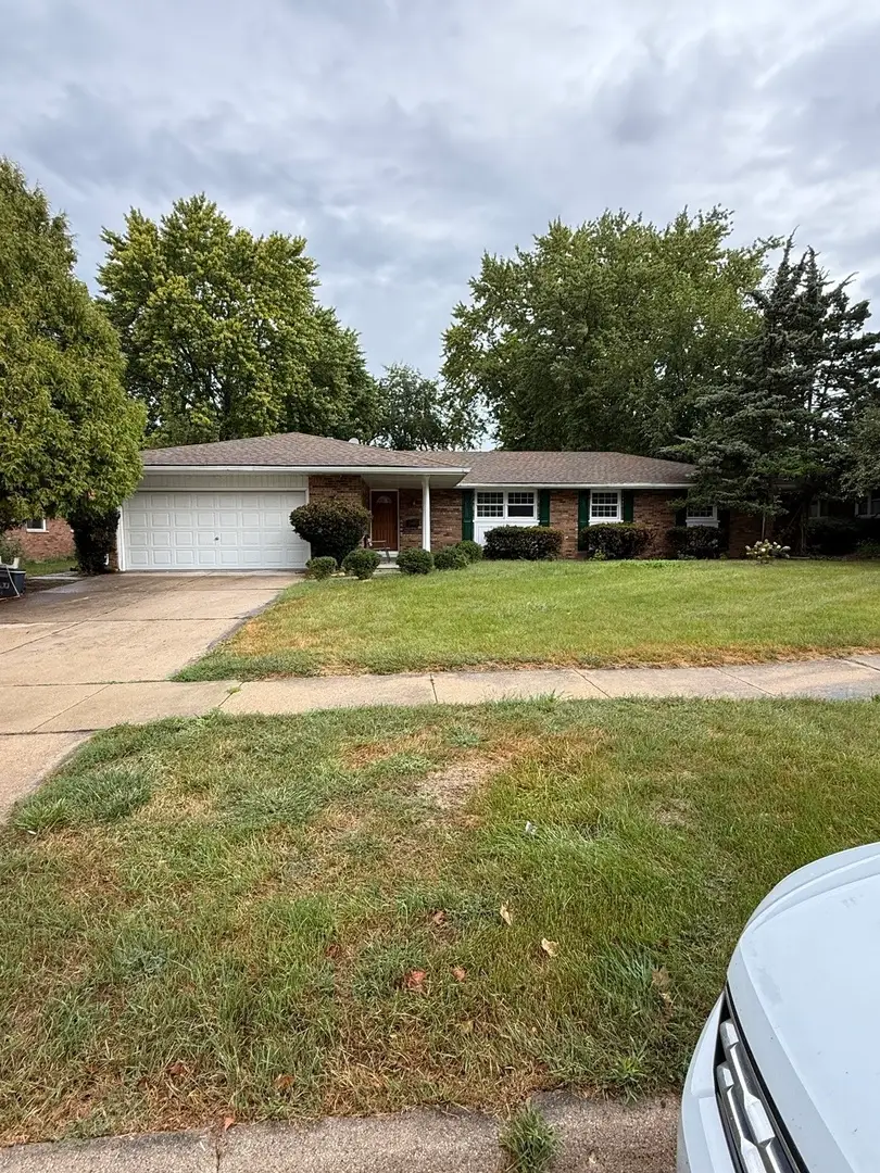 2355 Coach And Surrey Lane, Aurora, IL 60506 - #1