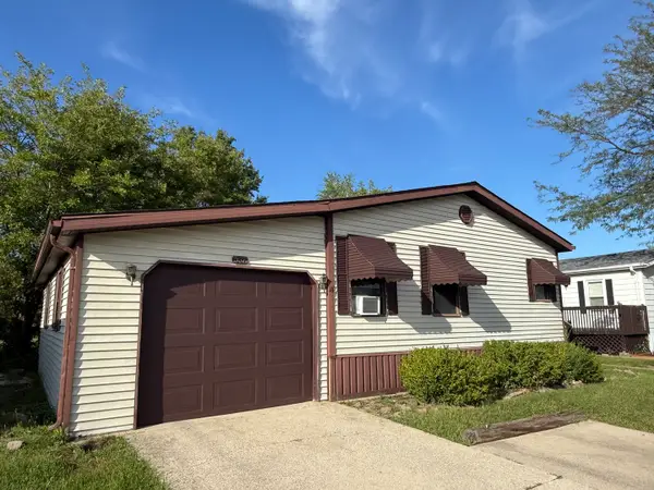 557 Huntsbridge Road, Matteson, IL 60443