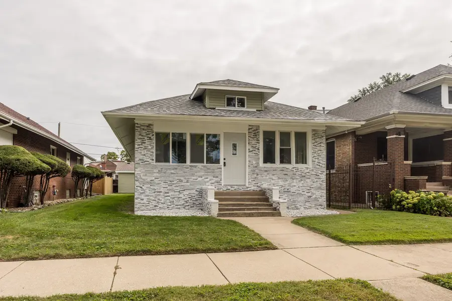 7617 S Crandon Avenue, Chicago, IL 60649 - #3