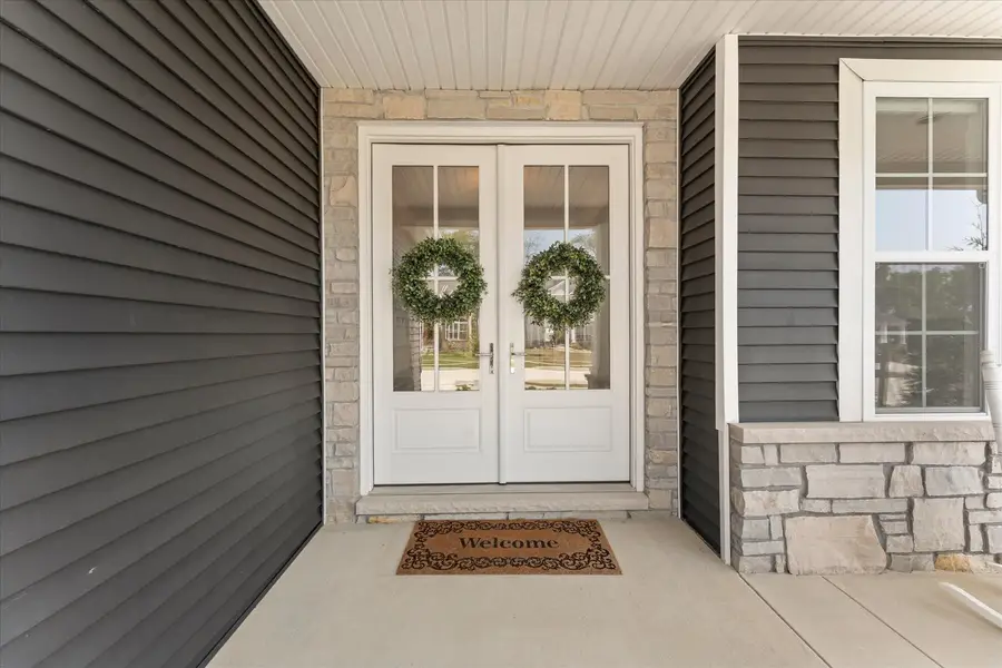 1210 Briarwood Lane, Mahomet, IL 61853 - #3