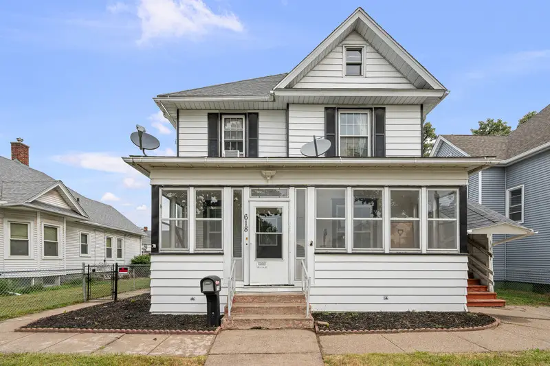 618 W 17th Street, Davenport, IA 52803 - #2