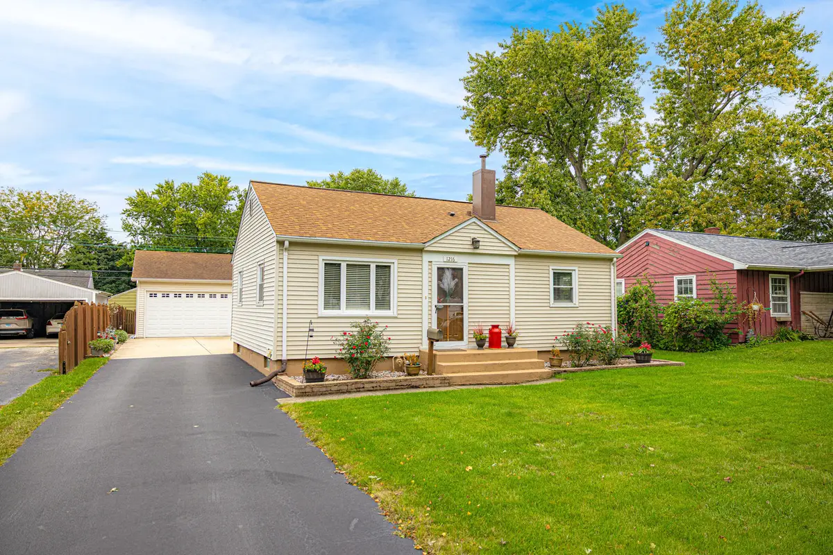 1216 John Street, Joliet, IL 60435 - #1