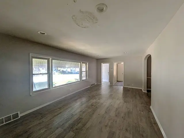 11527 S Parnell Avenue, Chicago, IL 60628 - #3