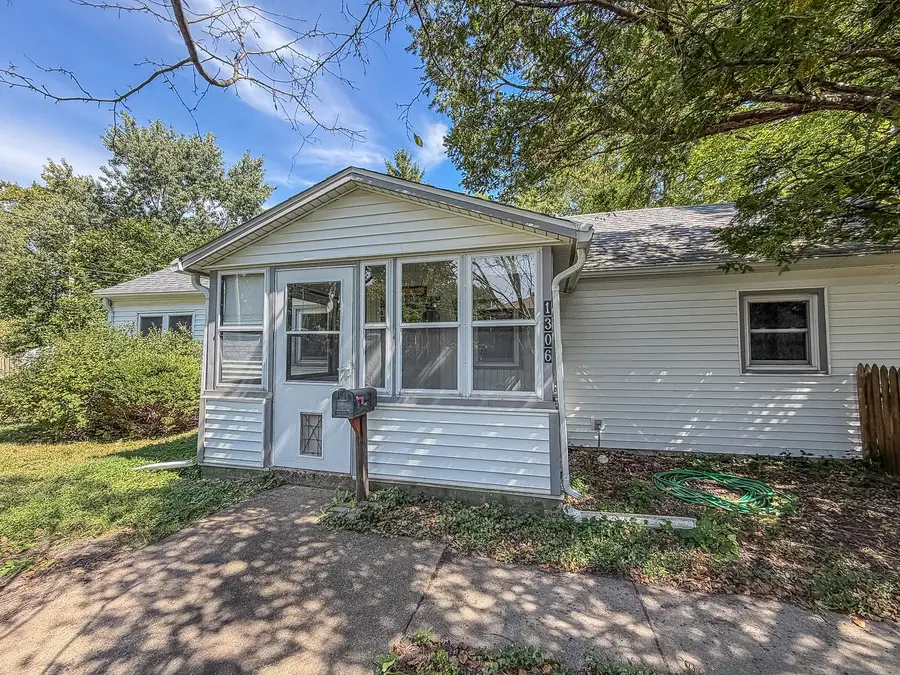 1306 Stout Drive, Urbana, IL 61802 - #2