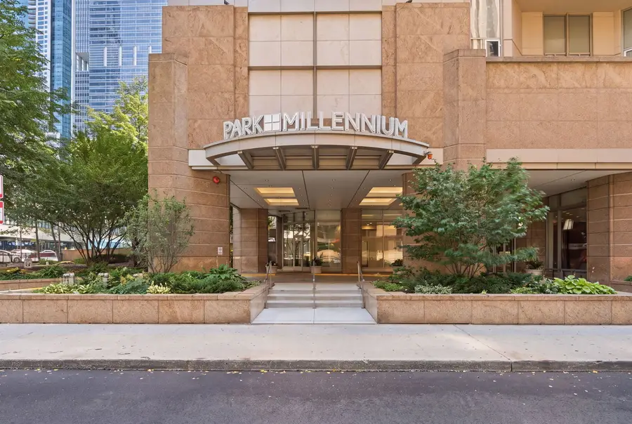 222 N Columbus Drive #2807, Chicago, IL 60601 - #2