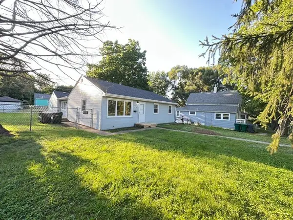 2716 Gideon Avenue, Zion, IL 60099