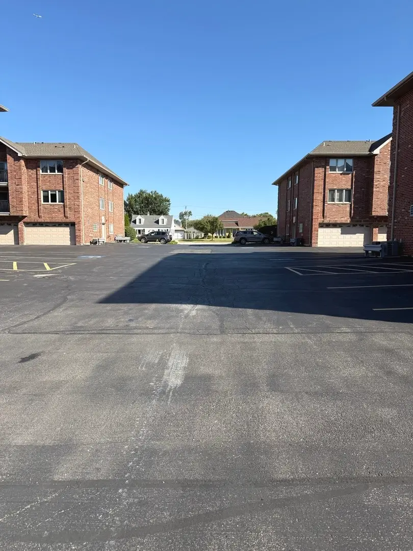 9410 Melvina Avenue #2SW, Oak Lawn, IL 60453 - #3