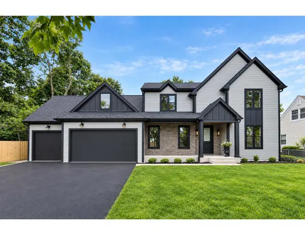 310 N Nottingham Avenue, Glenview, IL 60025