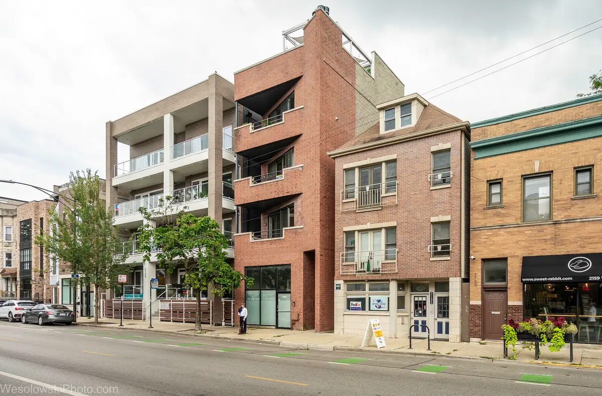2153 W Belmont Avenue #2, Chicago, IL 60618 - #1