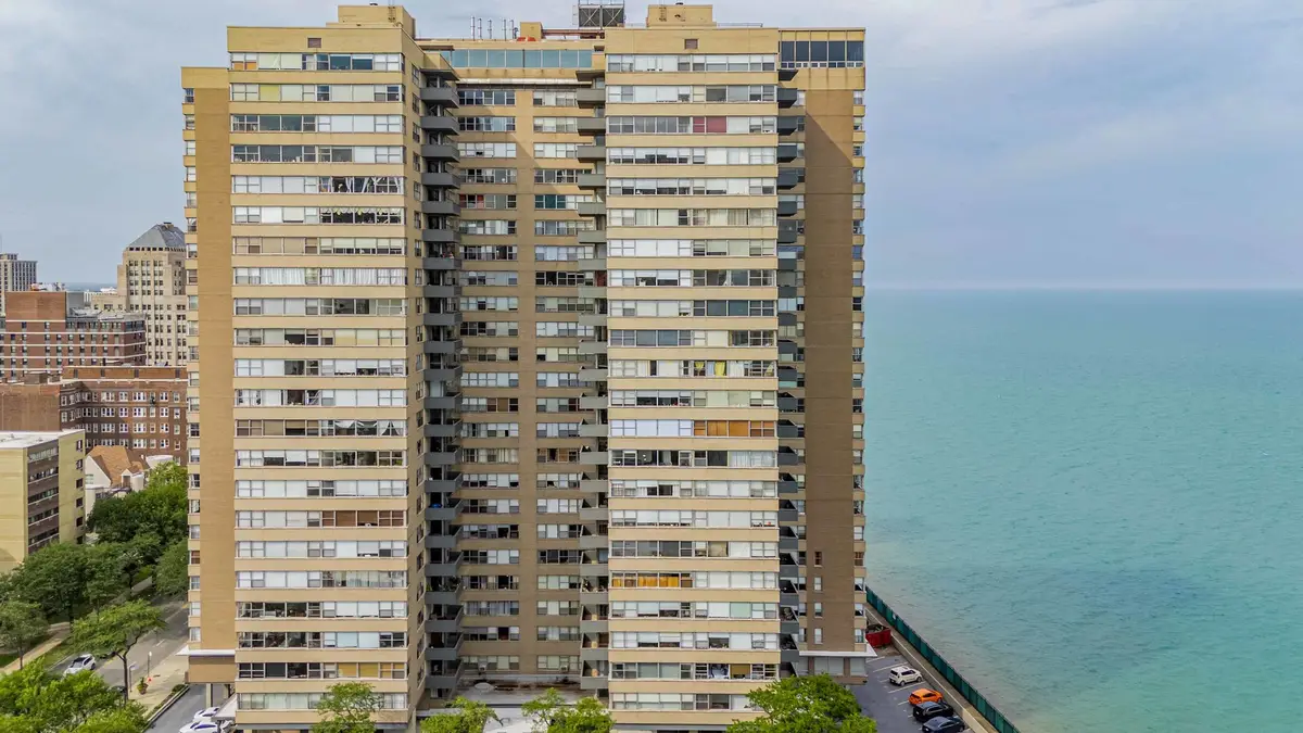 6301 N Sheridan Road #16C, Chicago, IL 60660 - #1