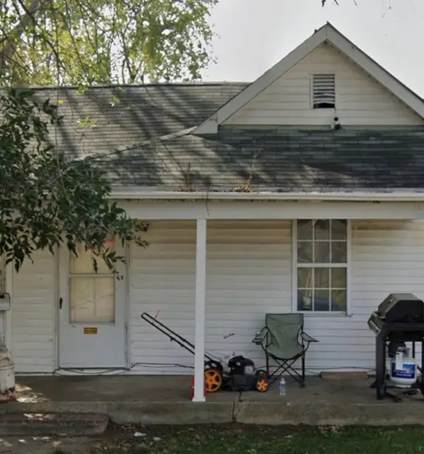 900 W South 1st Street, Shelbyville, IL 62565