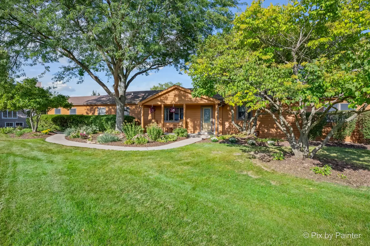 2116 N Pebble Drive, McHenry, IL 60051 - #1