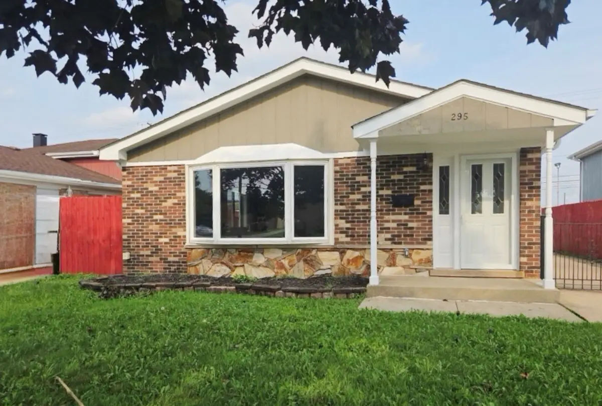 295 Hoxie Avenue, Calumet City, IL 60409 - #1