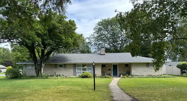 304 Central Avenue, Aurora, IL 60506