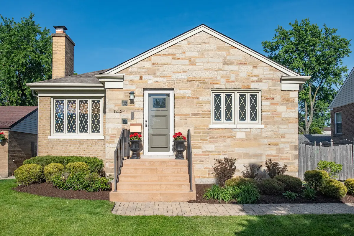 1213 Kemman Avenue, La Grange Park, IL 60526 - #1