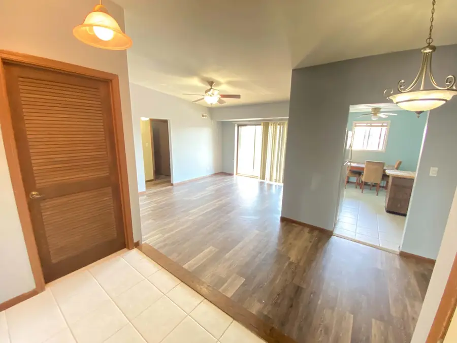 13933 Laramie Avenue #217, Crestwood, IL 60418 - #2