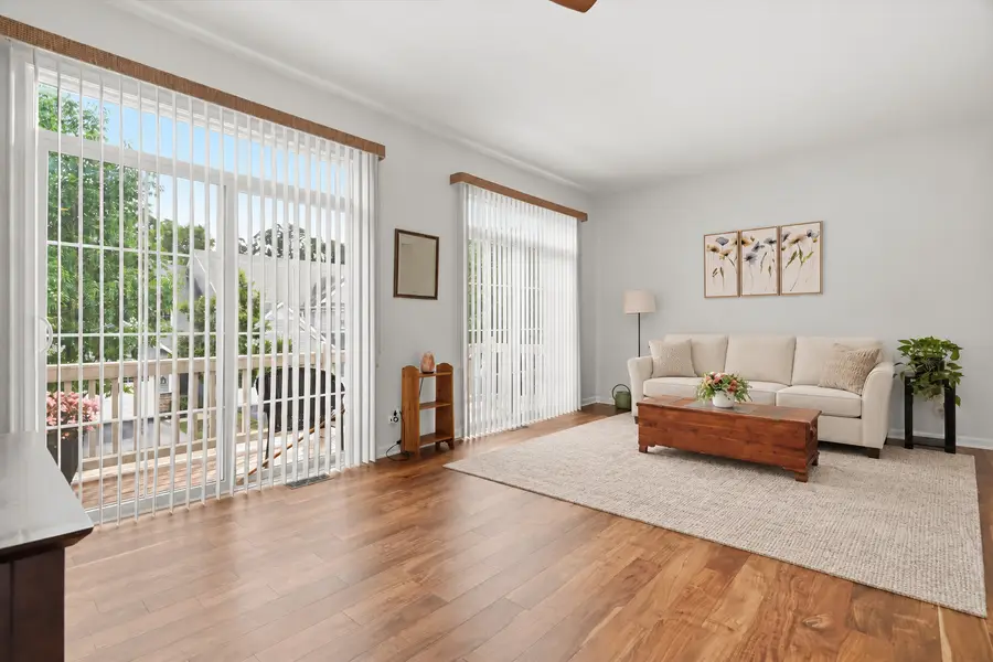 674 Shoreline Drive, Grayslake, IL 60030 - #3
