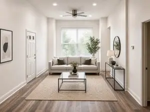 611 E 50th Place, Chicago, IL 60615 - #2