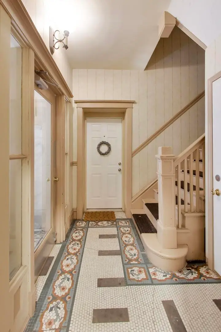 4921 N Kenmore Avenue #1, Chicago, IL 60640 - #3